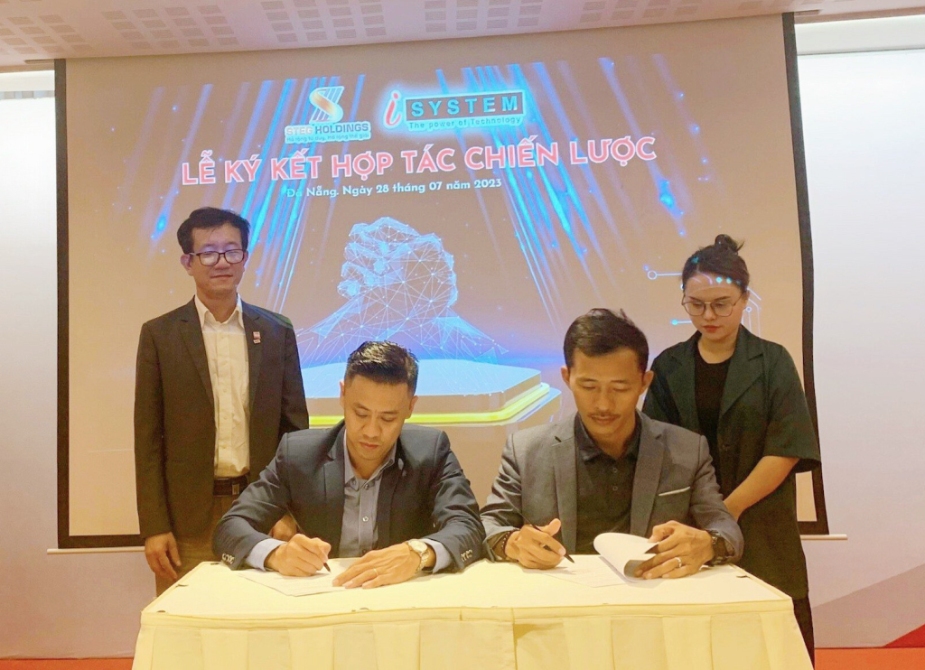 Lễ ký kết hợp tác chiến lược iSYSTEM và Steg Holdings