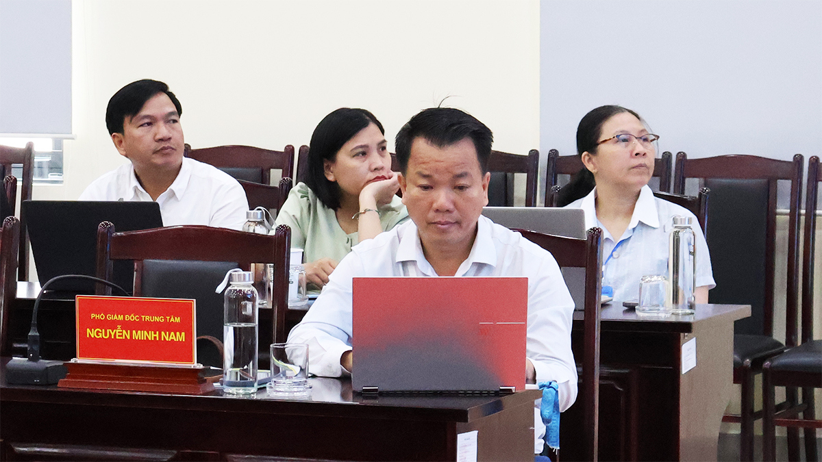 Ông Nguyễn Minh Nam – Phó Bí thư Thường trực Đảng ủy, Phó Giám đốc Trung tâm – phát biểu khai mạc tập huấn